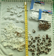 Konvolut Gardinenzubehör alte Vorhangrollen Rollringe / für die Tonne zu schade