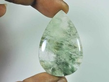 82 Karat Lodolith Garten Quarz