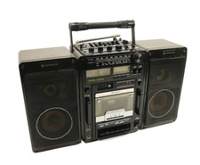 Vintage Rare Boombox Hitachi