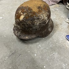 WW2 WK2 Stahlhelm Bodenfund