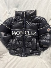 ✨MONCLER! Truyere