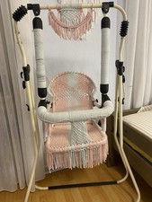 Handgefertigte Makramee-Schaukel für Kinder - einzigartiges Design 