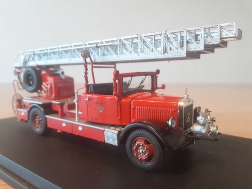 Feuerwehr mercedes benz lo - mercedes-benz,