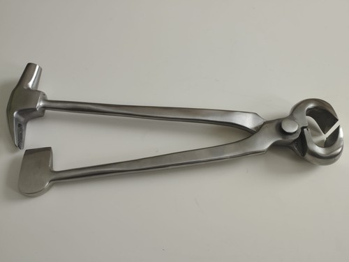 Hufbeschlag hufzange hammer - hufbeschlag,