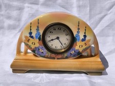 Kleine alte Tischuhr Keramik