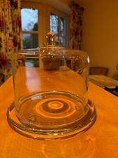 Gloche mit Glasteller