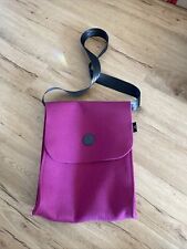 JEMAKO Filzumhängetasche Beerenfarbe mit Magnetverschluss