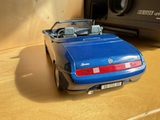 MAISTO ALFA ROMEO SPIDER BLAU MODELLAUTO 1:18 SAMMLER MODELL