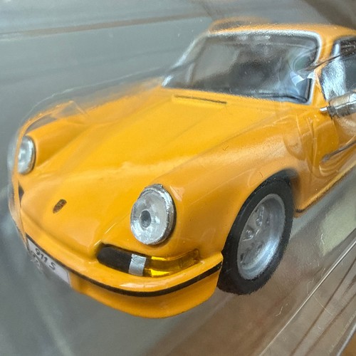 Porsche 911 coupé 4 - 911,