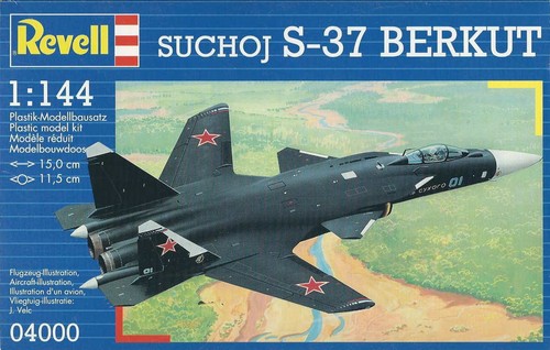 144 revell 04000 suchoj - 1/144,