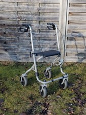 schmaler Rollator +