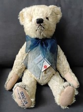 Sammlerstück Hermann Teddy "Felix" mit blauer Schleife 871/1000 43 cm