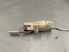GORENJE Kondenstrockner D62320 Microschalter Türkontaktschalter Türschloss#50499