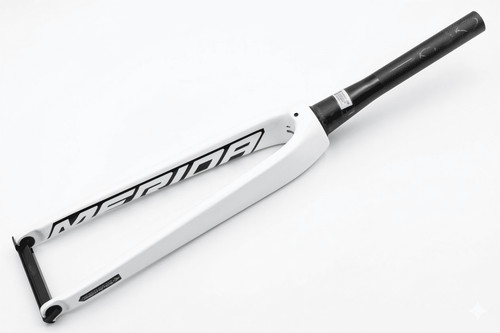 Merida scultura 4000 - merida, carbon