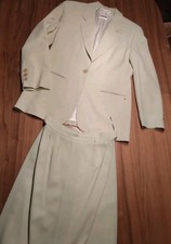 Etienne Aigner Kostüm Blazer + Rock Gr. 38 lindgrün neuwertig