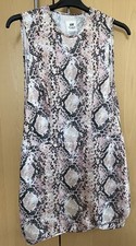 H&M Studio Kleid rosa Gr. XS 34 ausverkauft