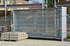 49 lfm Bauzaun Mobilzaun inkl. Betonfuß + Verbindungsschelle +  Lieferung 0€