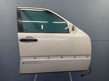 Tür Türe vorne rechts Mercedes Benz W202 Hellelfenbein für ERSATZTEIL