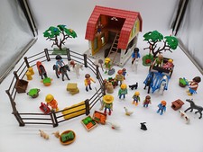 Playmobil / Ponyhof mit Pferde, Kutsche, Figuren und Zubehör