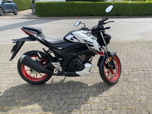 Suzuki gsx 125 top - gsx-s, in