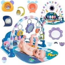 Spielmatte mit Spielbogen für