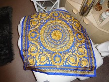 VERSACE SEIDENTUCH GRÖSSE 64
