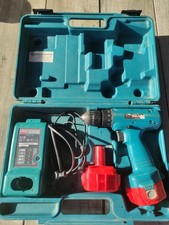 Makita 12V Akkuschrauber 6227D im Koffer mit 2 Akkus