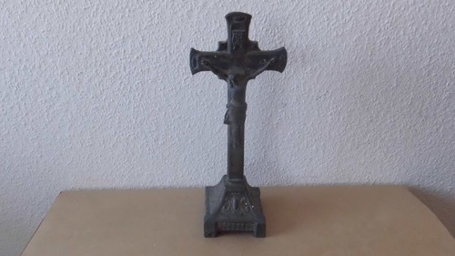 Altes tischkreuz metall - altes,
