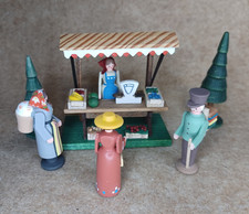 Eisenbahn Spur 0 - Verkaufsbude Gemüse Dregeno 65/001, Figurhöhe 55 mm