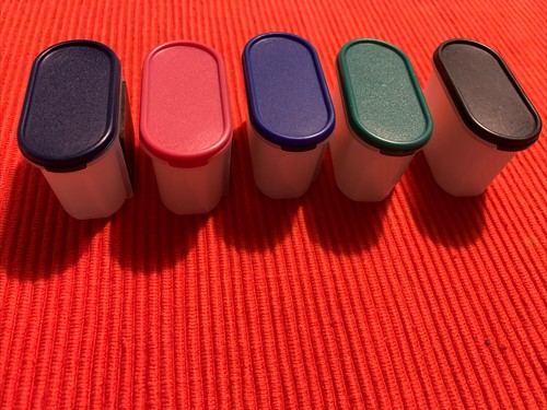Tupperware magnete 5 - tupperware, stk