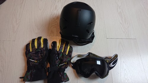 Snowboard ski eqiument helm - snowboard/ski, -helm