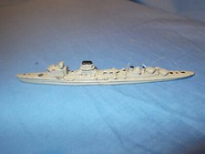 Schiffsmodell 1/1250:" KREUZER NÜRNBERG" Herst. Wiking für Bastler