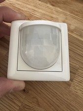 Gira 230103 Automatikschalter Bewegungsmelder