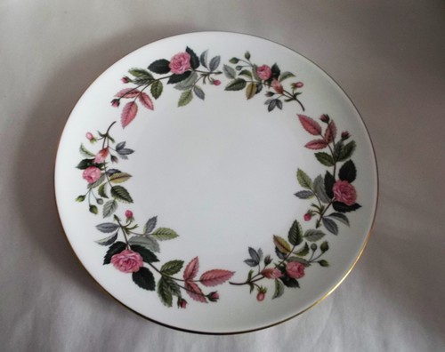 Wedgwood hathaway rose 24cm - wedgwood,, rose,