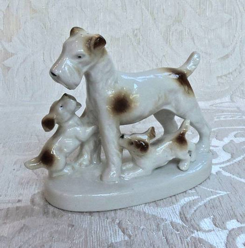 Porzellanfigur terrier hund - terrier,