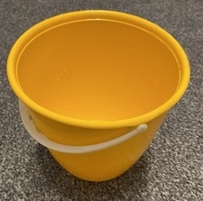 DDR Kleiner Plasteeimer 2