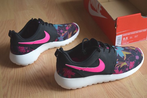 Wmns nike roshe one - print, prem
