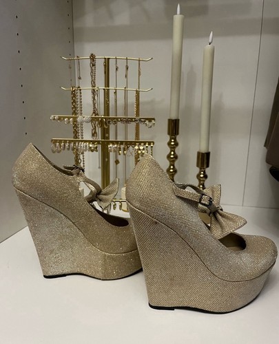 Gold heels - gold,