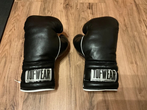 Boxhandschuhe tuf wear - wear, rocky