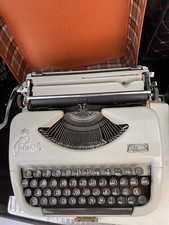 schreibmaschine antik Olympia Princess 100