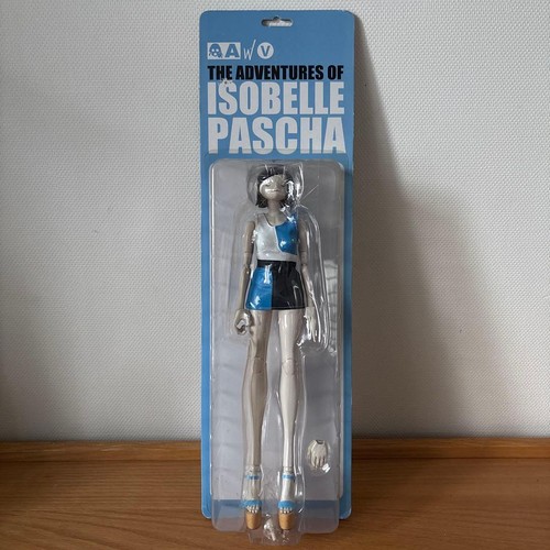 Threea isobelle pascha - isobelle, figur