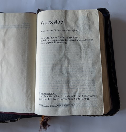 Gotteslob katholisches gebet - gotteslob,