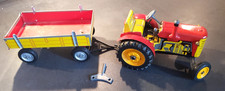 ZETOR Traktor mit Anhänger