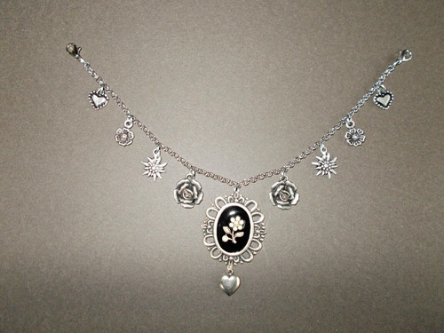 Trachtenschmuck