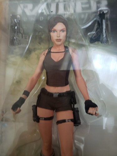 Tomb raider underworld lara - tomb,
