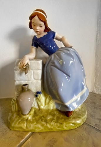 Goebel figur mädchen - goebel,