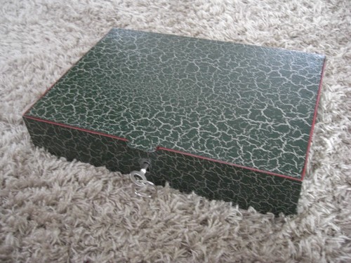 Alte flache geldkassette - alte,