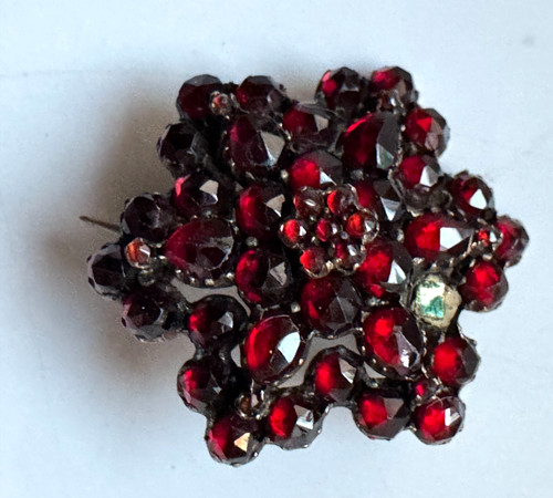 Böhmisch granat brosche - ,