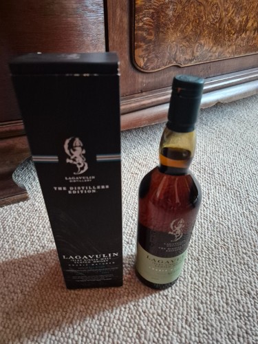 Lagavulin distillers edition - distillers,
