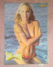 1x POSTER, Saskia Valencia